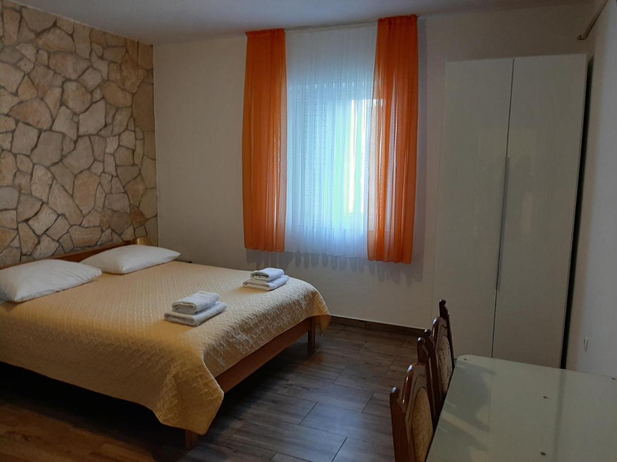 Guest House Renata Zára Kültér fotó