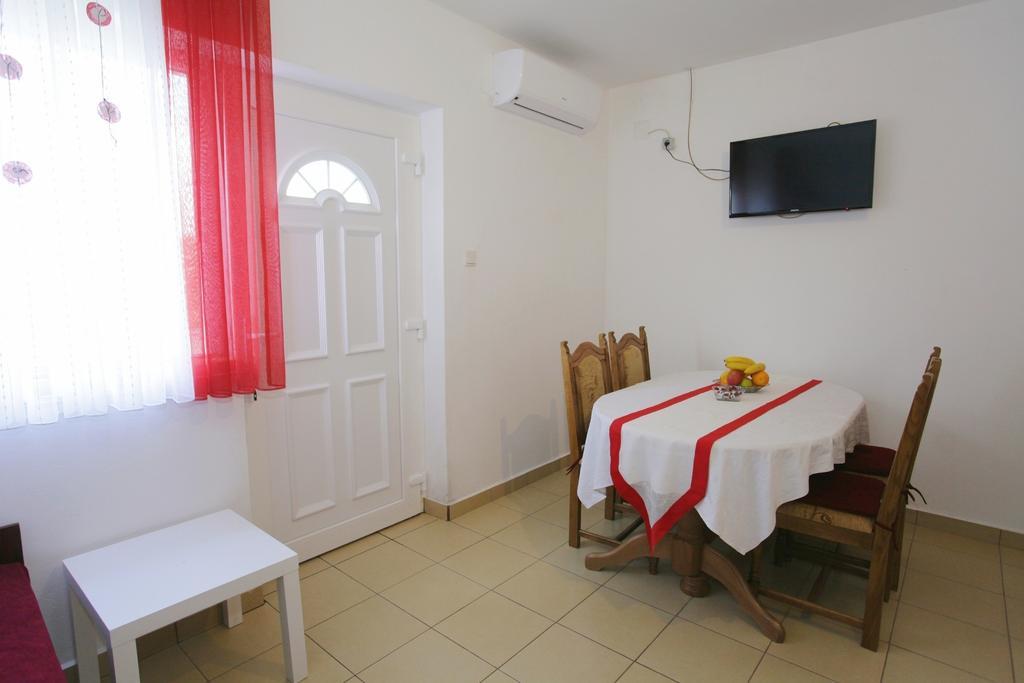 Guest House Renata Zára Szoba fotó
